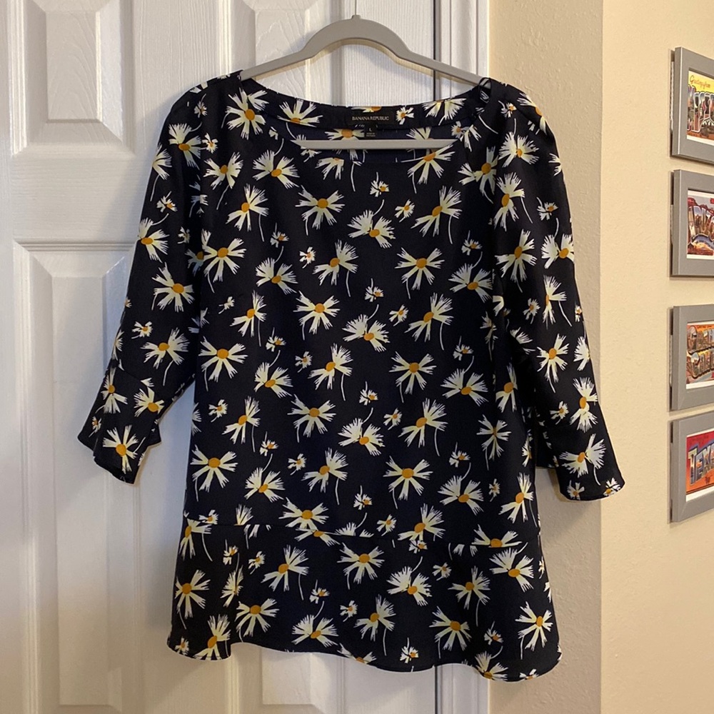 Like New, Banana Republic, Floral Peplum Blouse - Size Large